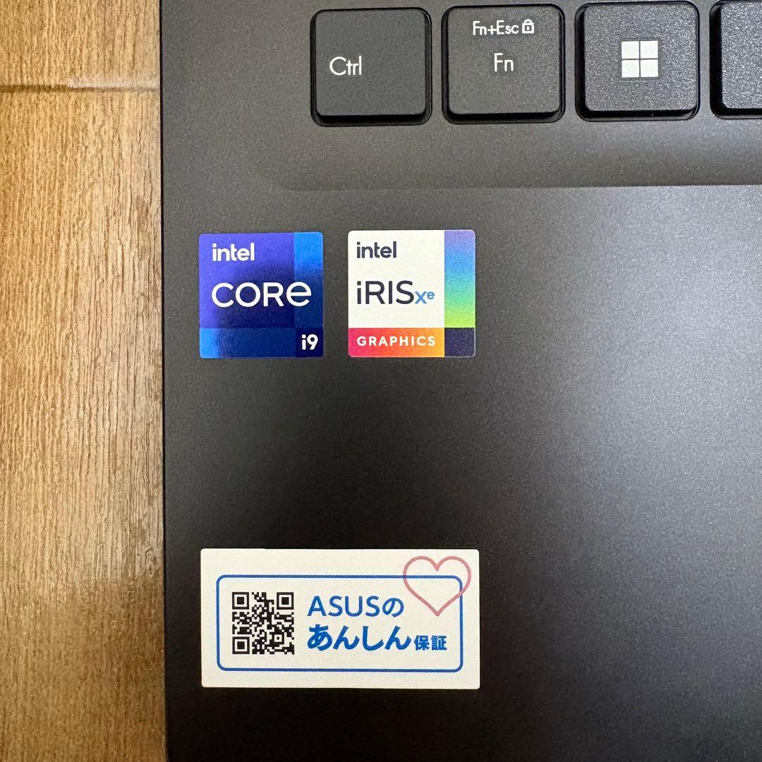 Windowsノート本体 ASUS Vivobook 14 OLED Core i9 / 16GB/1TB