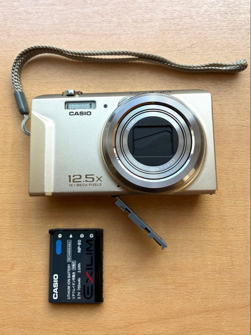 【美品】CASIO EXILIM EX-ZS150