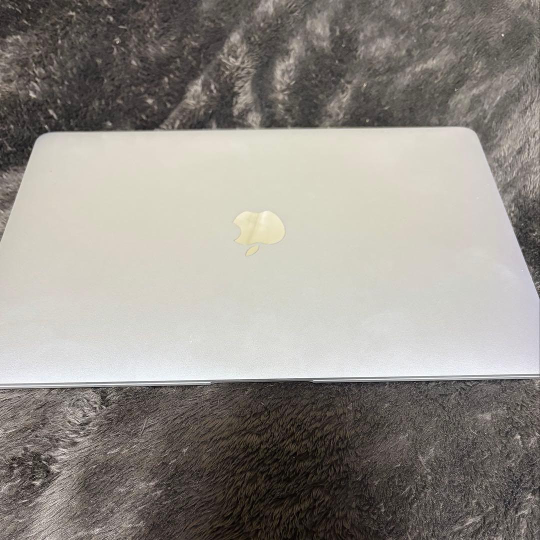 MacBook本体 Apple MacBook Air M1 2020