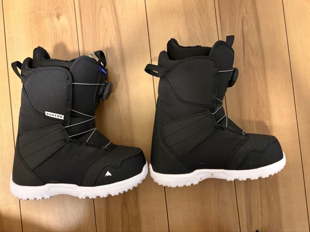 キッズ Burton スモールズ BOA® スノーボードブーツ　22cm