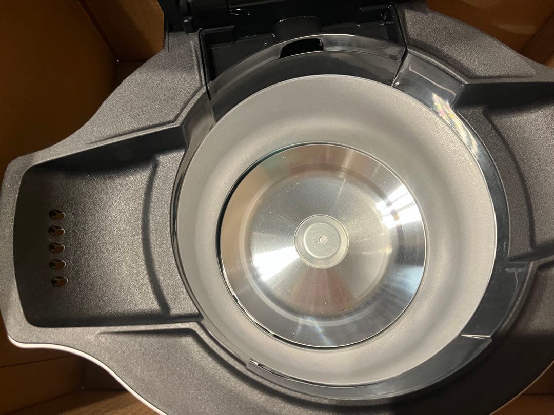 新品未使用　開封品　SHARP シャープ　ヘルシオ KN-HW16F-W