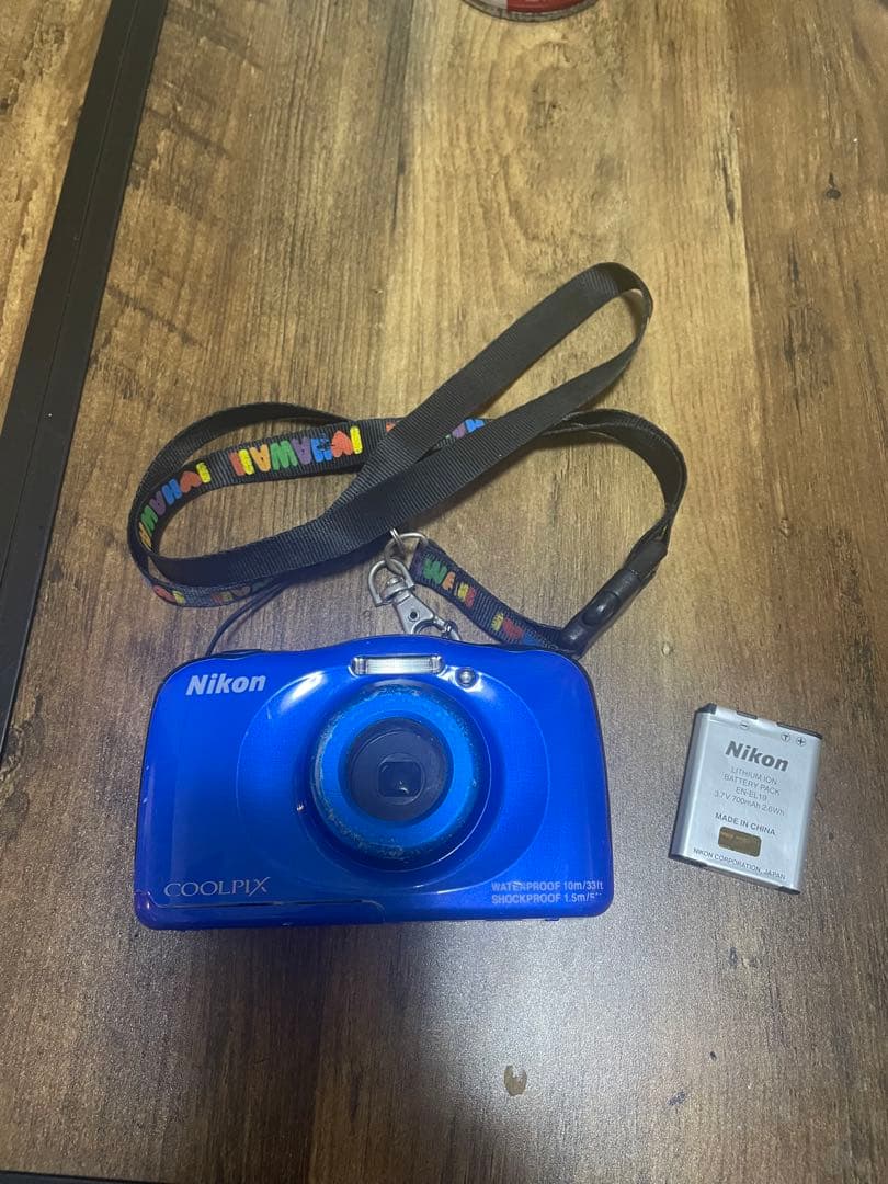 Nikon COOLPIX s33 青