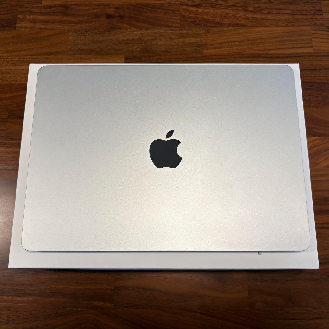 MacBook Air M2 8GB/256GB US シルバー