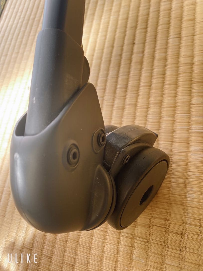 コンビのネムリラ AUTO SWING BEDi Long