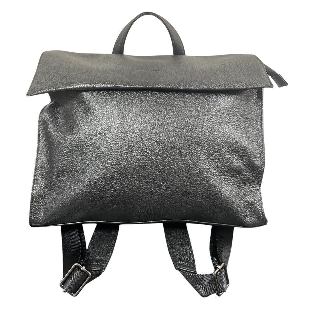 ear PAPILLONNER　本革スクエアレザーリュック　A4