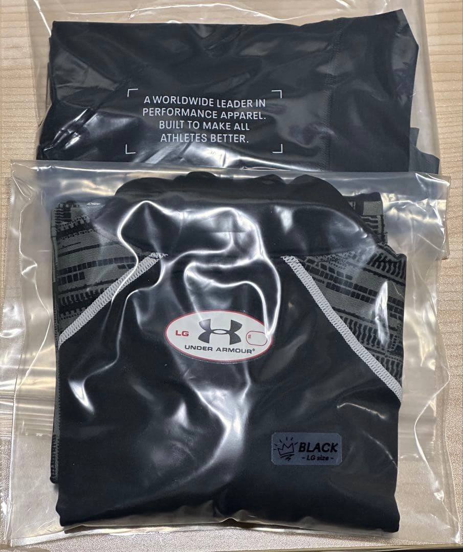 ⭐️羽生結弦 練習着 2種類セット⭐️ フィギュアスケート　アンダーアーマー