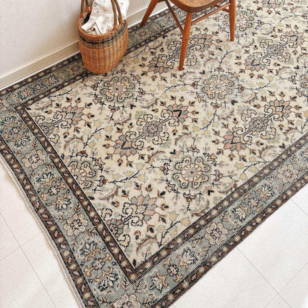 トルコ　ヴィンテージラグ　グリーン　ベージュ　ブラウン