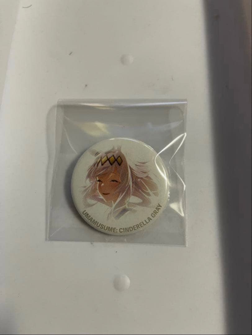 缶バッジ オグリキャップ ∞ ウマ娘 シンデレラグレイ シングレ