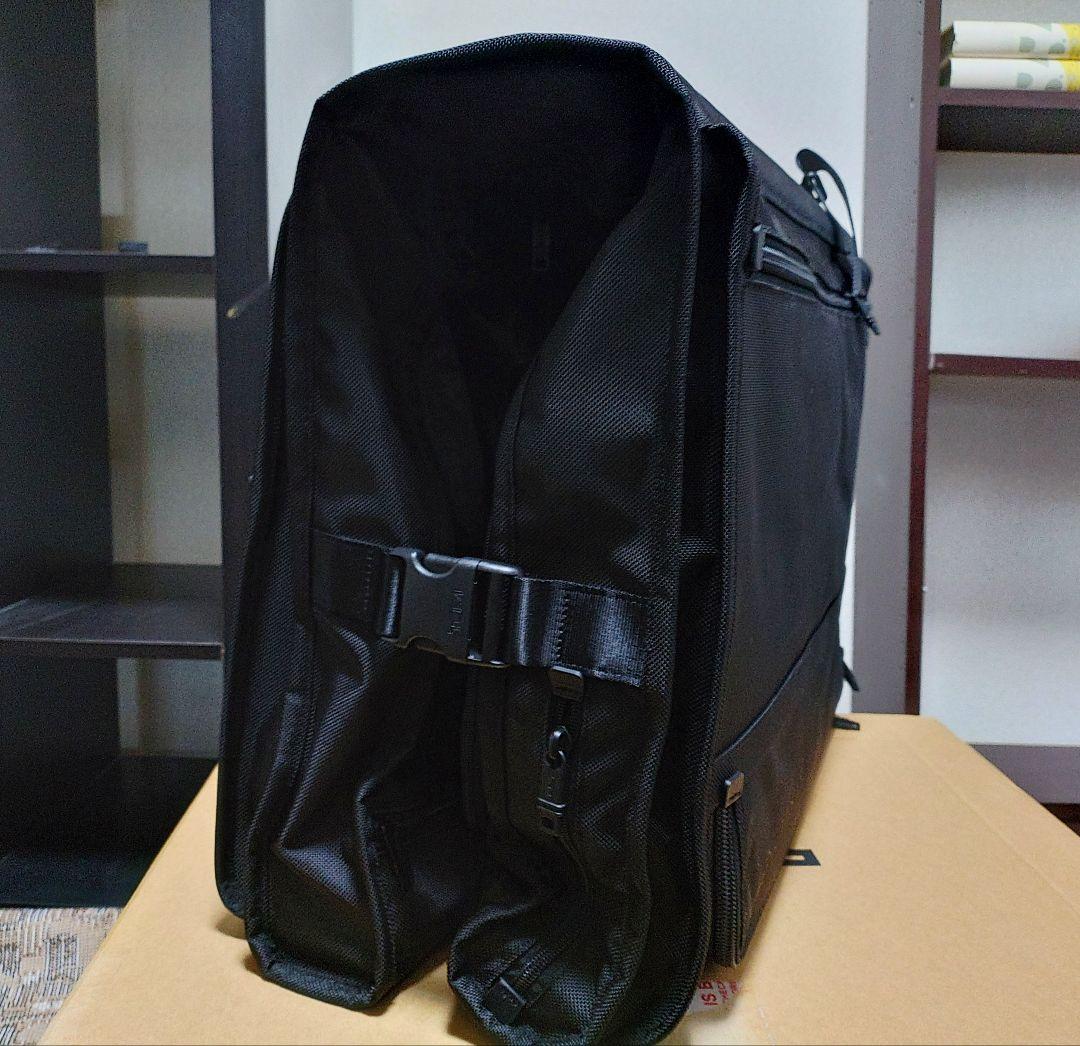TUMI ガーメントバッグ ブラック ハンガーとシューズケースお付けします。