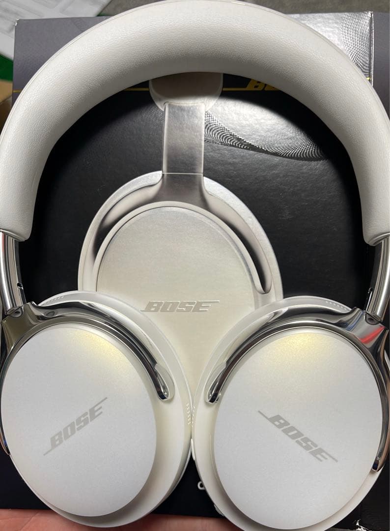 Bose QuietComfort Ultra Headphones 60周年