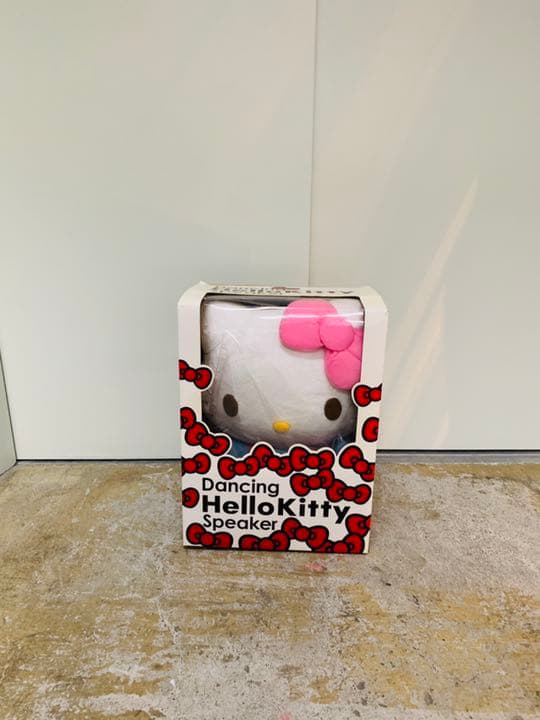 超ビッグ　ダンシングハローキティ　むちゃくちゃノリノリ　スピーカー