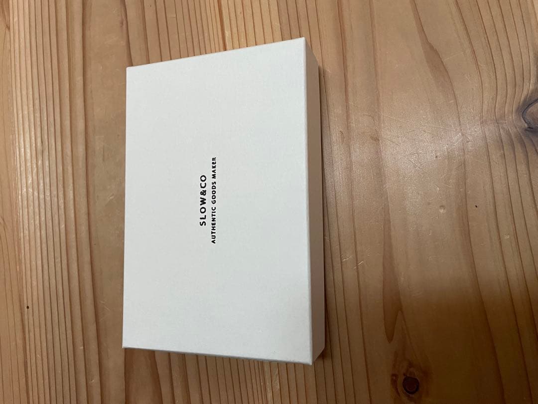 【値下げしました】SLOW 本革名刺入れ