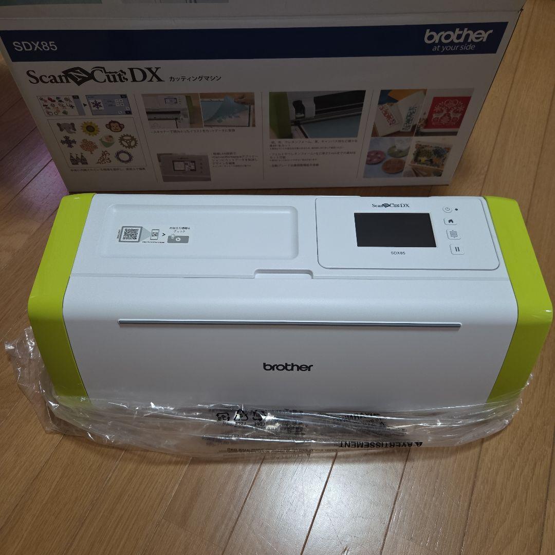 カッティングマシン/brotherスキャンカットDX SDX85/未使用に近い