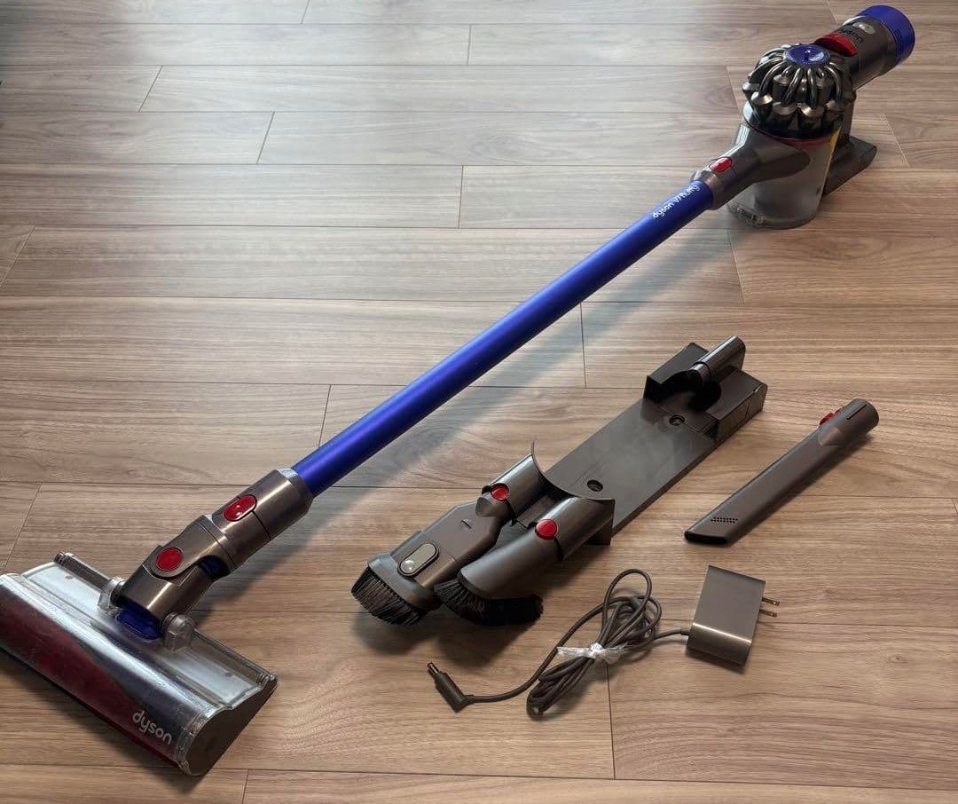 ダイソンDyson v7 fluffy SV11 掃除機