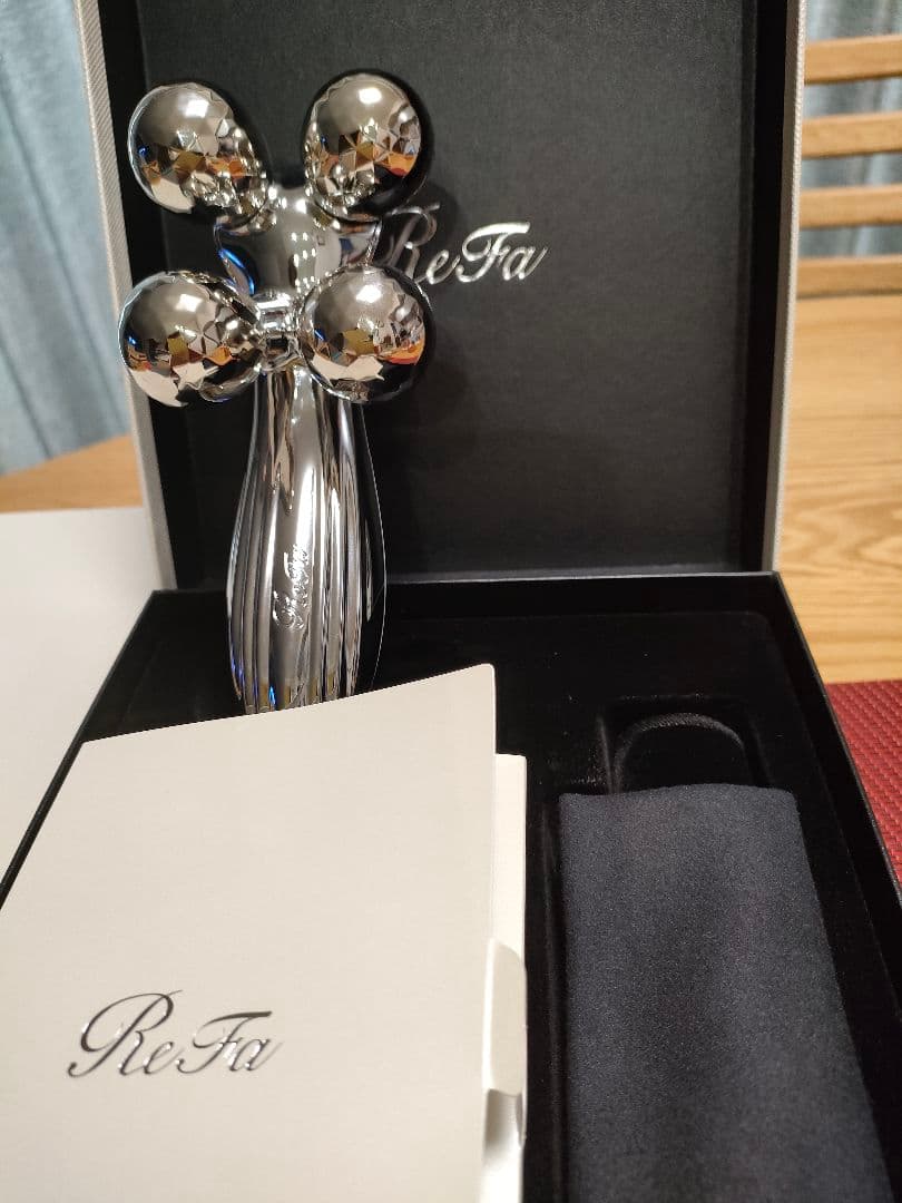 ReFa 美顔ローラー シルバー 付属品あり