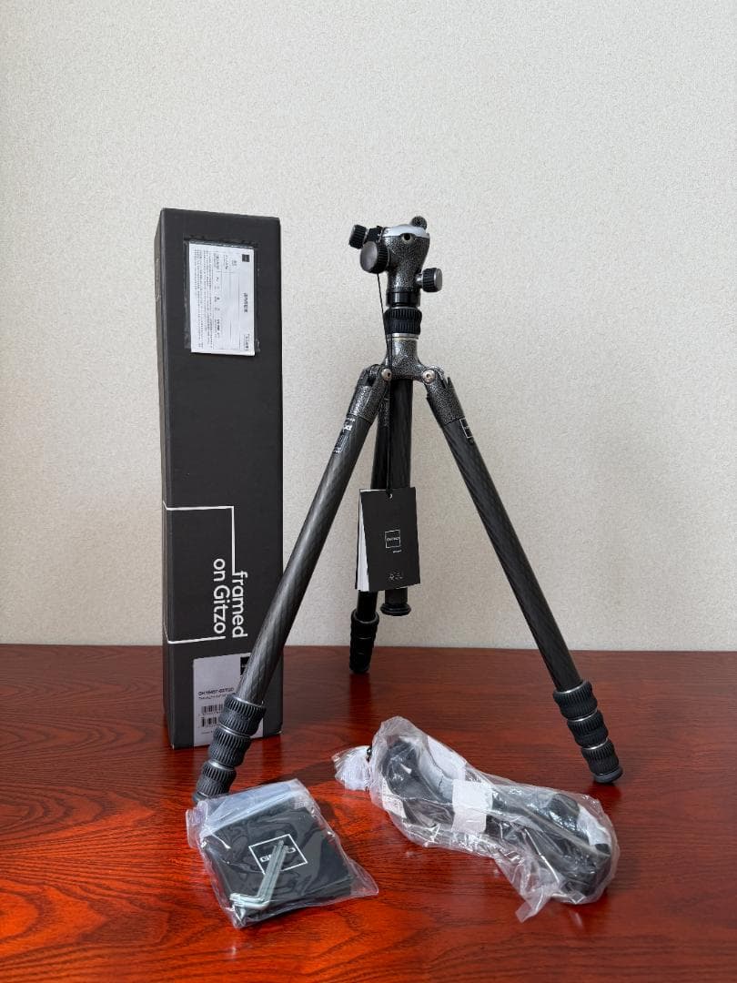 ジッツオ Gitzo トラベラー三脚 GT1545T+雲台GH1382TQD