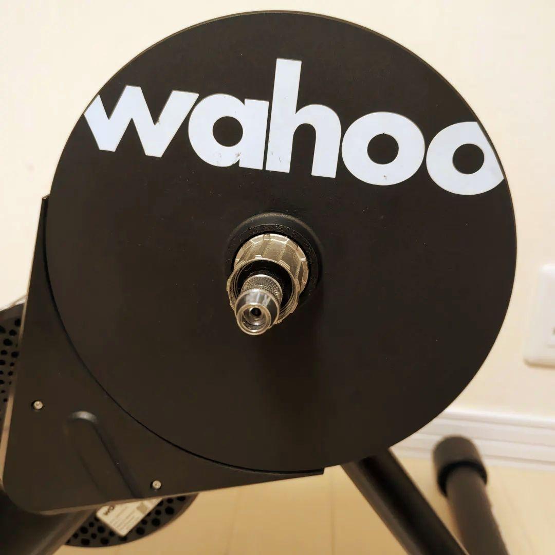 スマートトレーナー　wahoo KICKR core