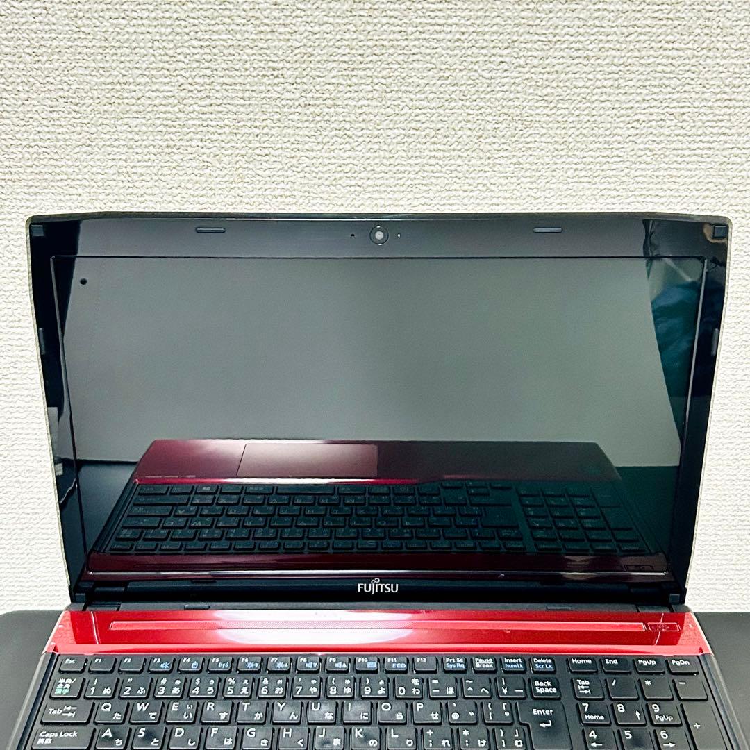 富士通 ブルーレイ搭載 Windows11 Intel Core-i3 レッド