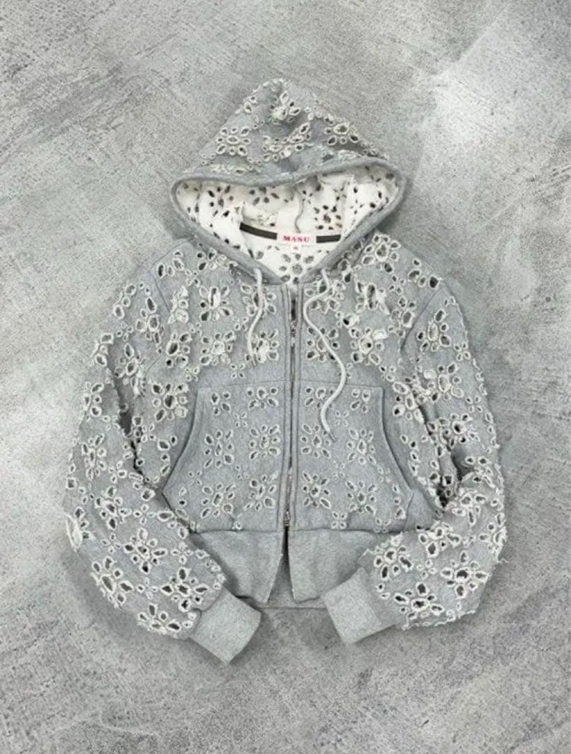 あかねMASU FLOWER HOLE ZIP-UP SWEAT