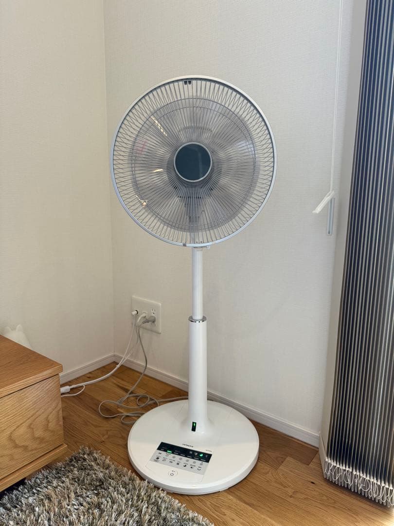 ★日立　扇風機　DCモーター　HEF-DC500　2018年製(収納箱付)