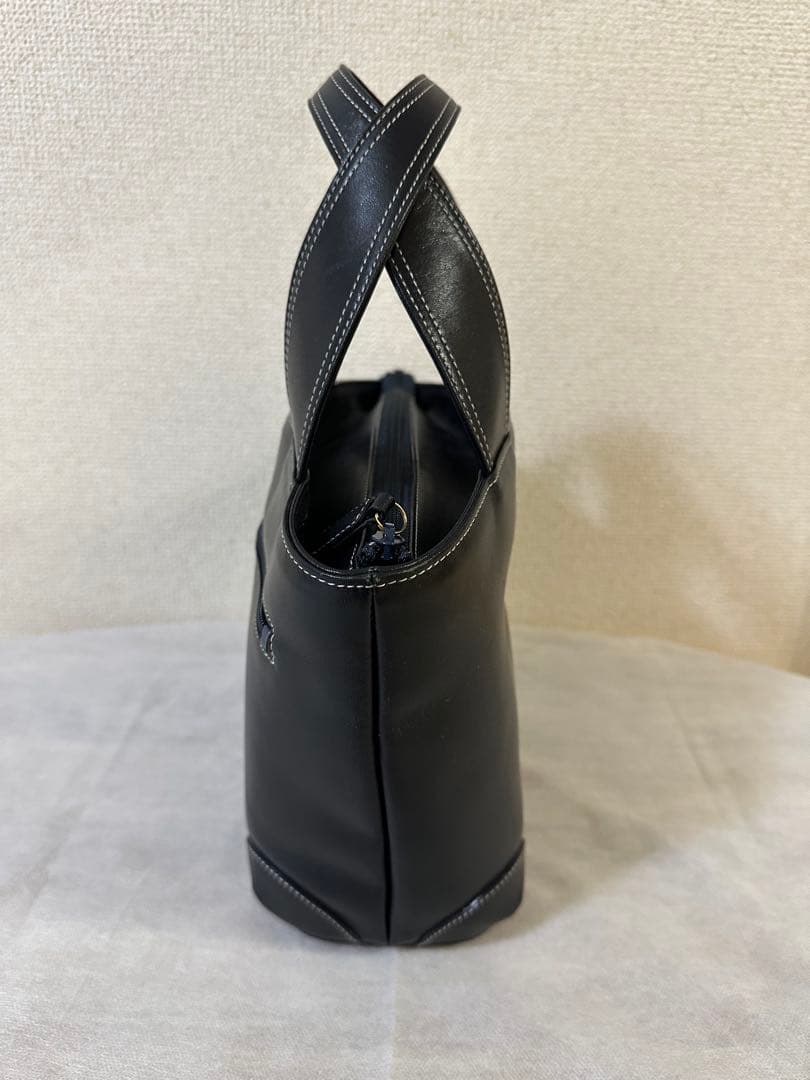 k キタムラ　レディースバック 黒 レザートートバッグ