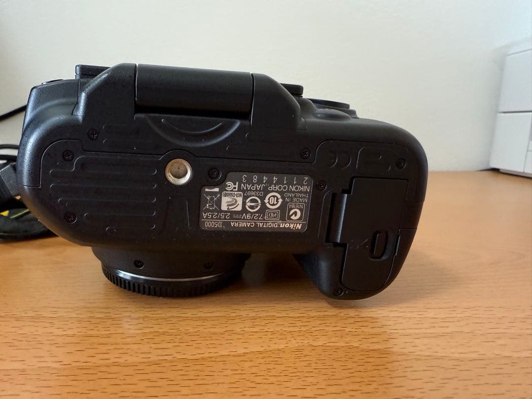 Nikon D5000 ボディ