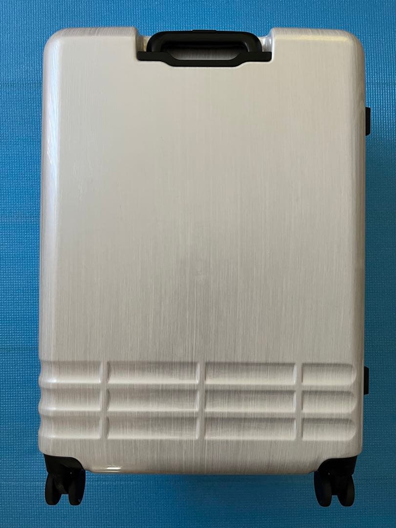 ACE キャリーケース　ホワイト　64L