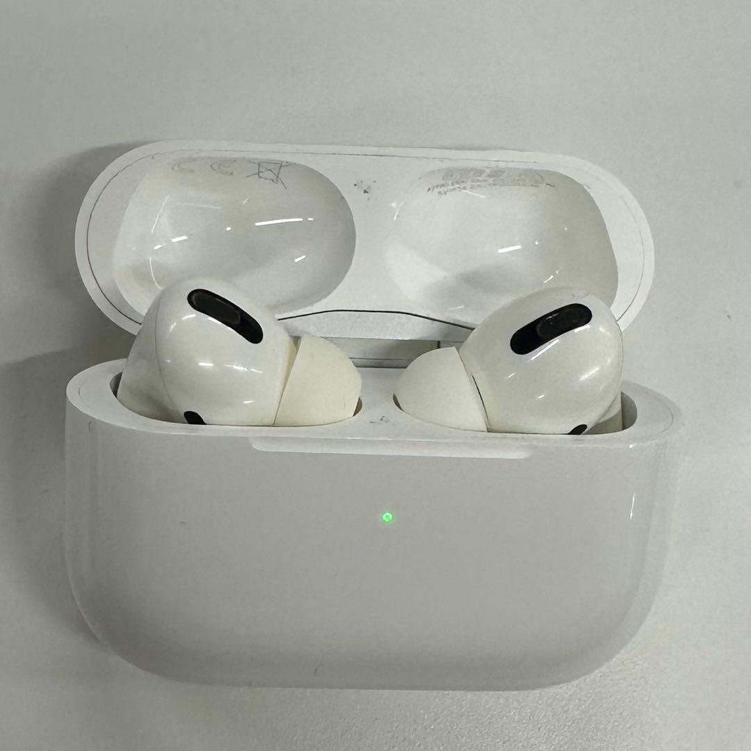 AirPodsPro 第一世代 アップル Apple