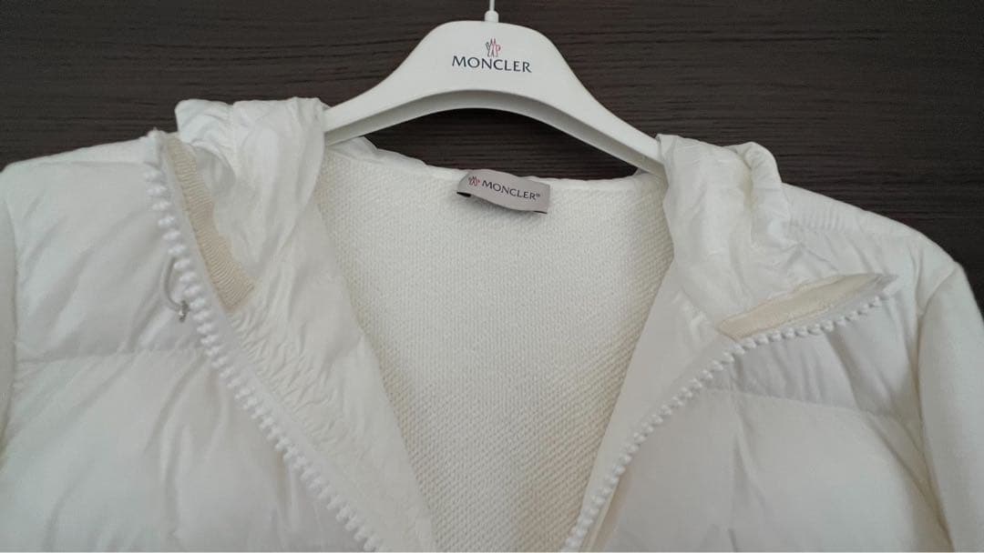 最終値下げMONCLER モンクレール MAGLIA CARDIGAN