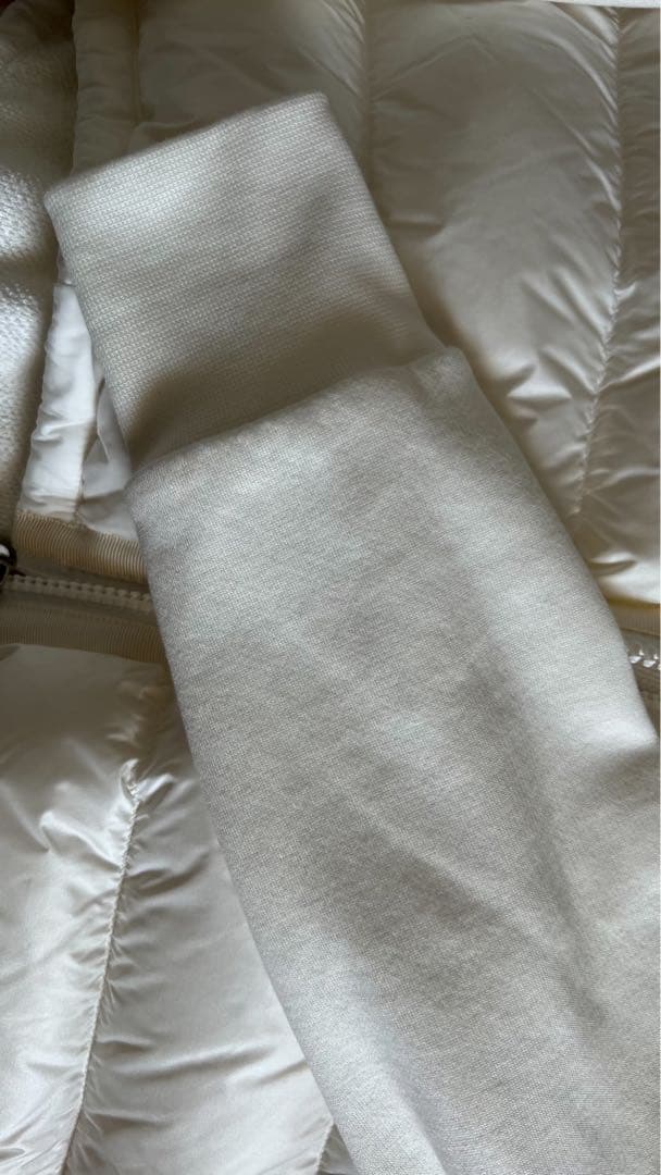 最終値下げMONCLER モンクレール MAGLIA CARDIGAN