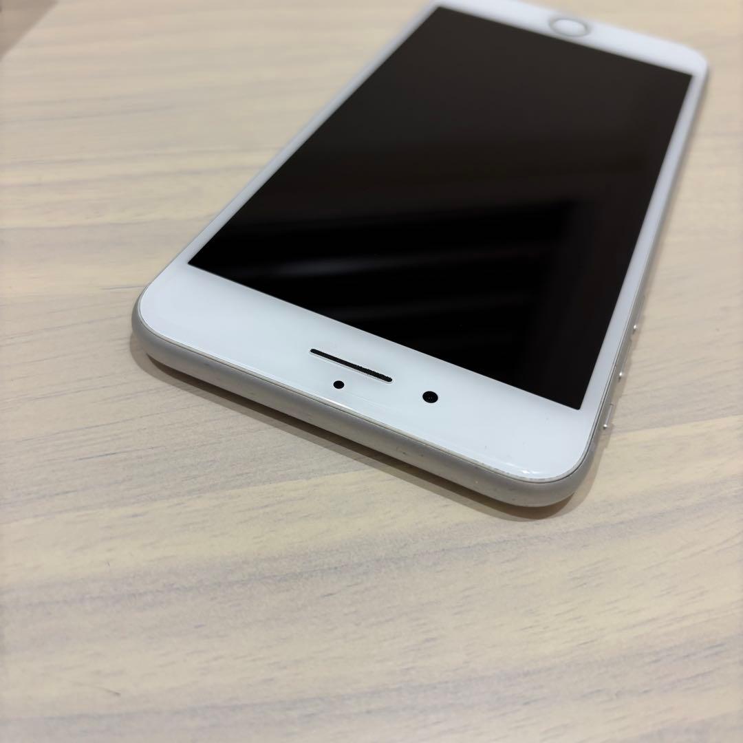 Apple iPhone 8 Plus シルバー 本体　スマホ　箱　256