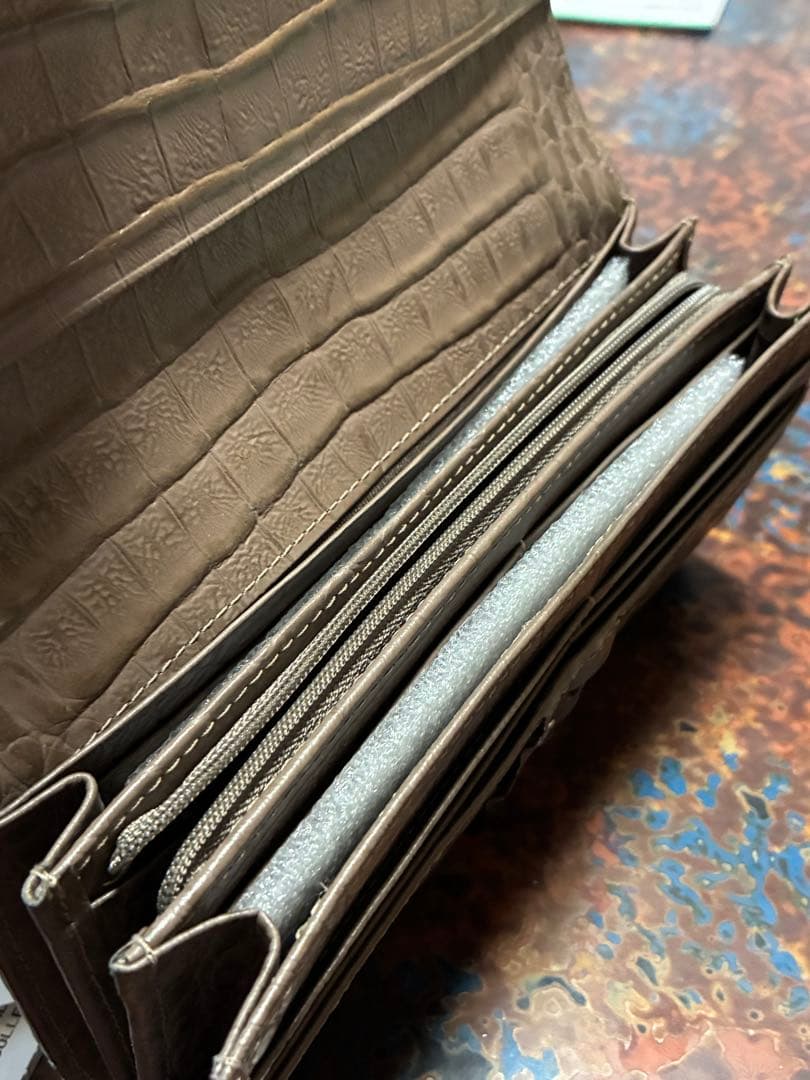 高品質 クロコダイル 二つ折り 長財布 グレー プレゼント クリスマス おしゃれ