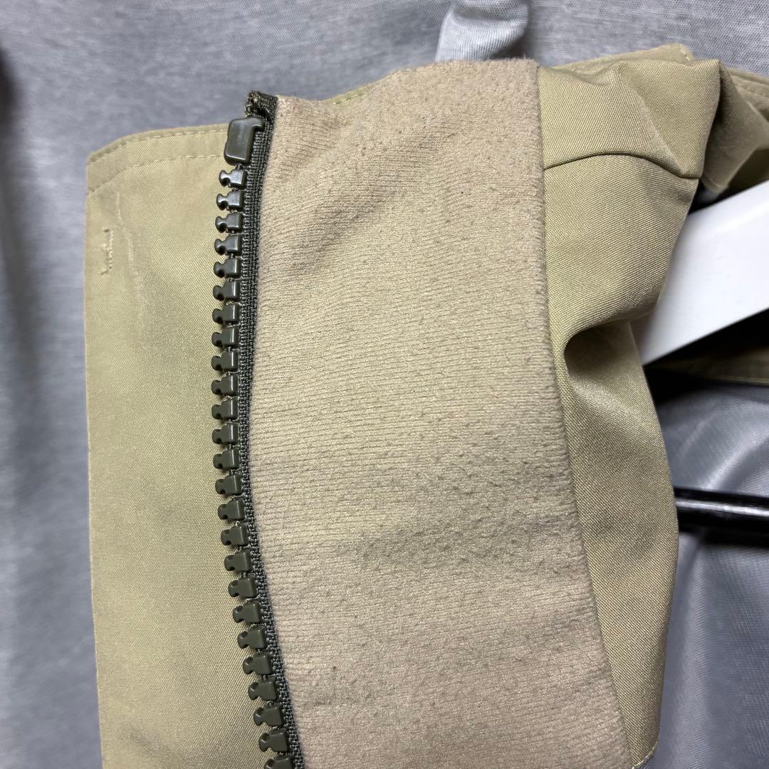 ア*6様 NIKE ACG GORE-TEX ジャケット ベージュ カーキ