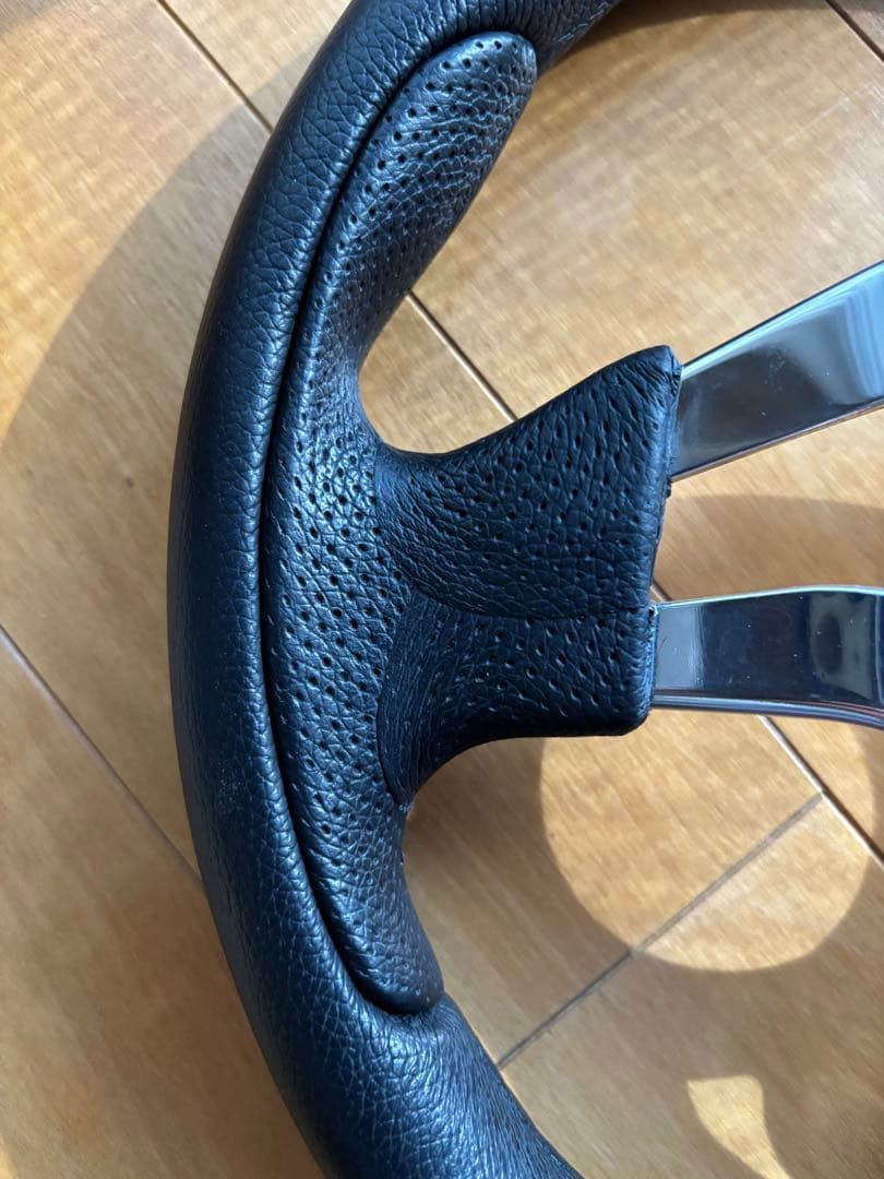 7no8•*¨*•.¸♬︎ NARDI ステアリングブラックパンチングレザー