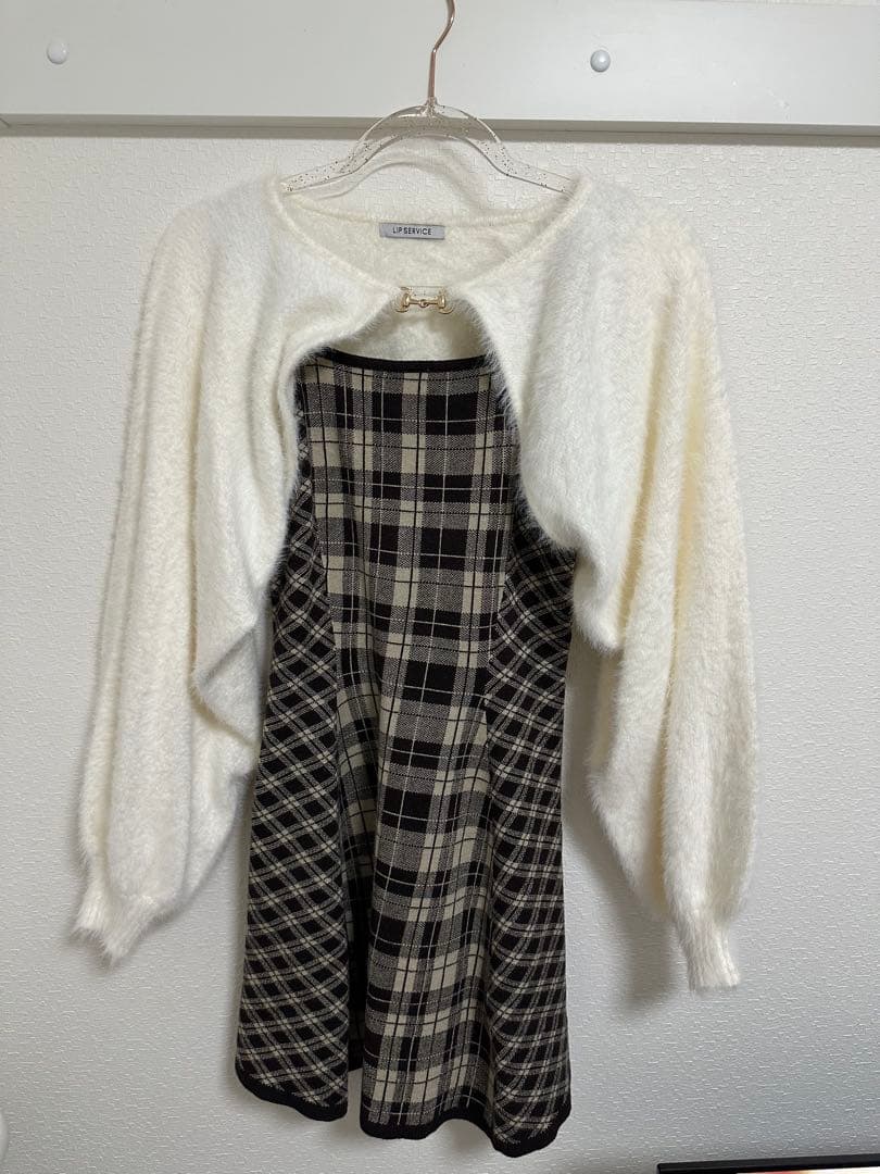 リップサービス LIP SERVICE ワンピース