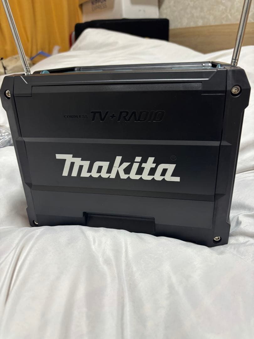 Makita 充電式ラジオ付テレビ　TV100 ポータブルテレビ・ラジオ