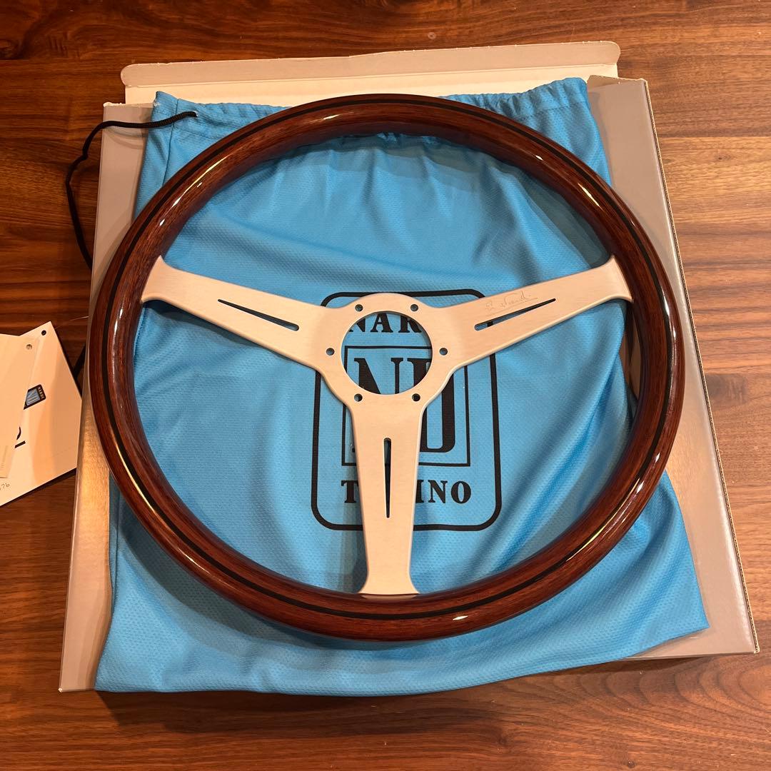 ナルディ　ウッドステアリング　N162 正規品