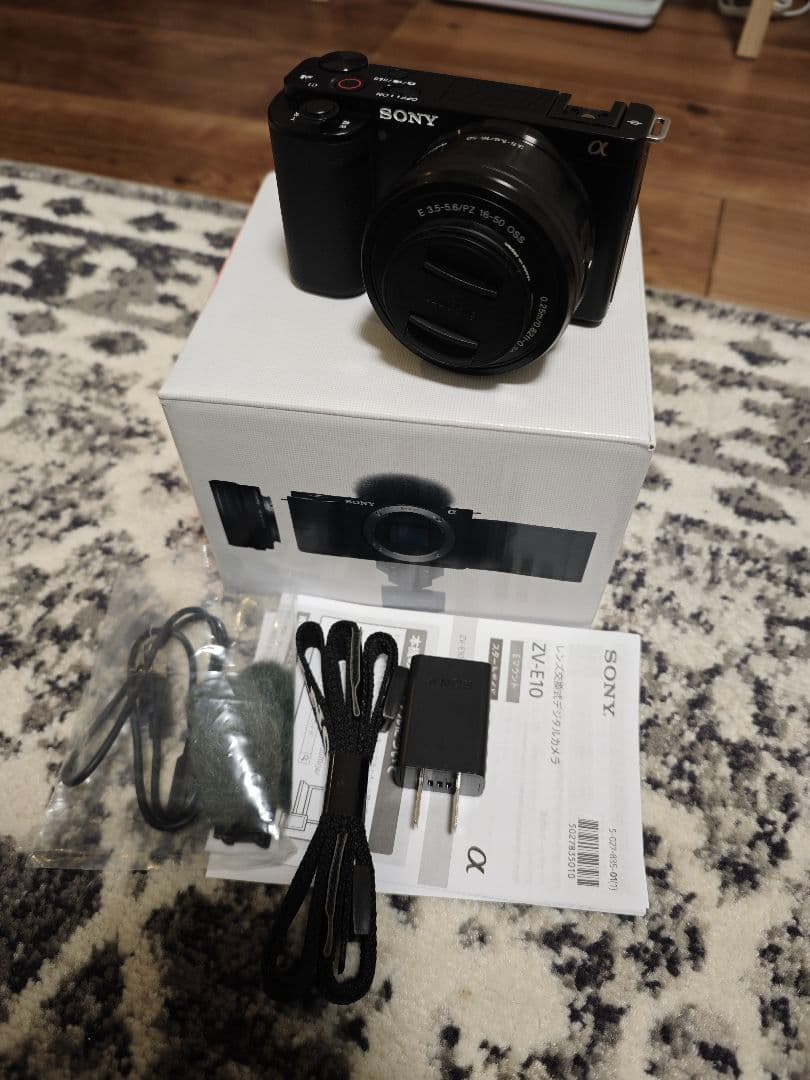 ソニー ZV-E1016-50mmキットレンズ english unlocked