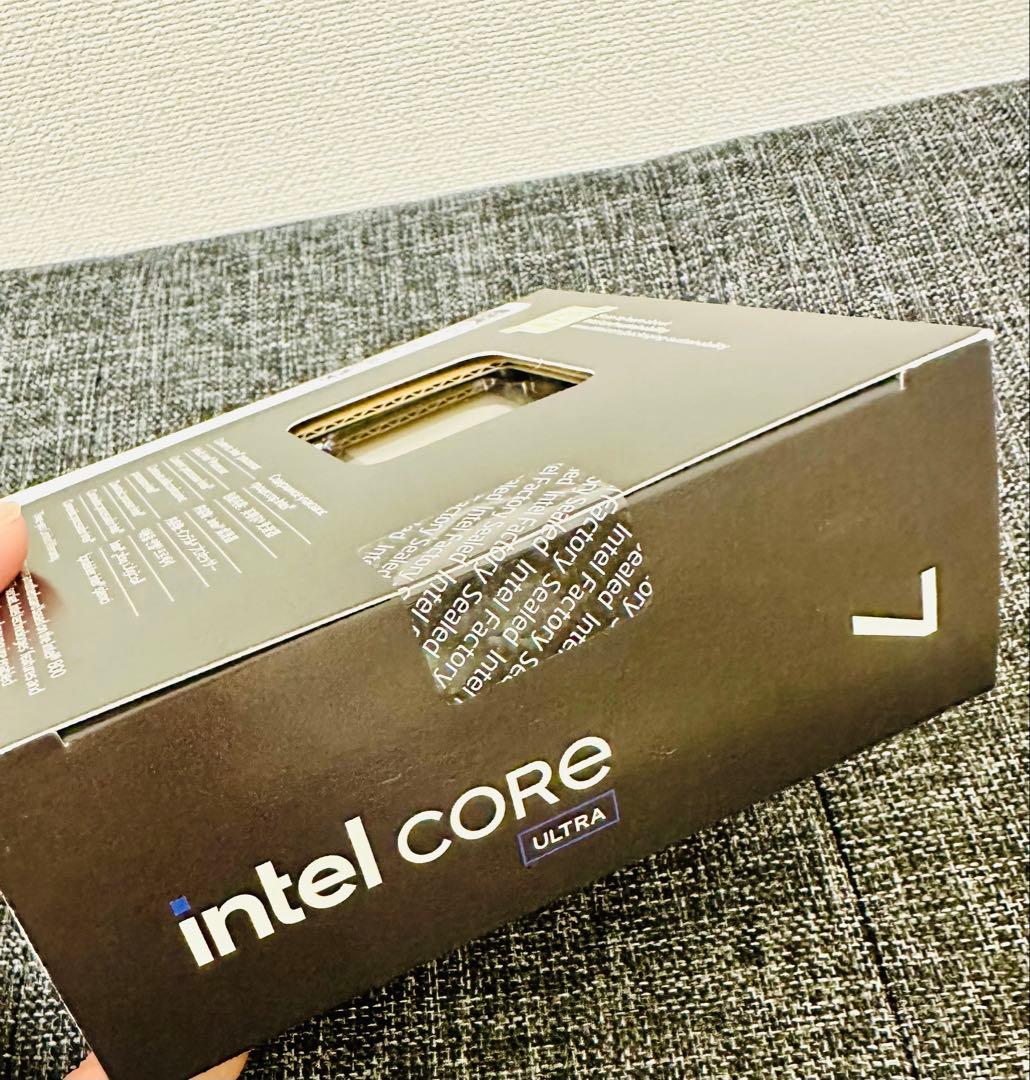 ある　新品未開封★intel Core Ultra 7 265K