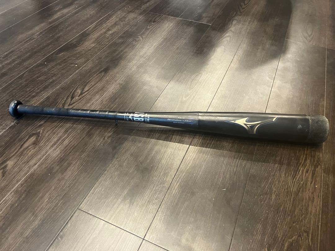 BEYOND MAX LEGACY 軟式バット 黒金