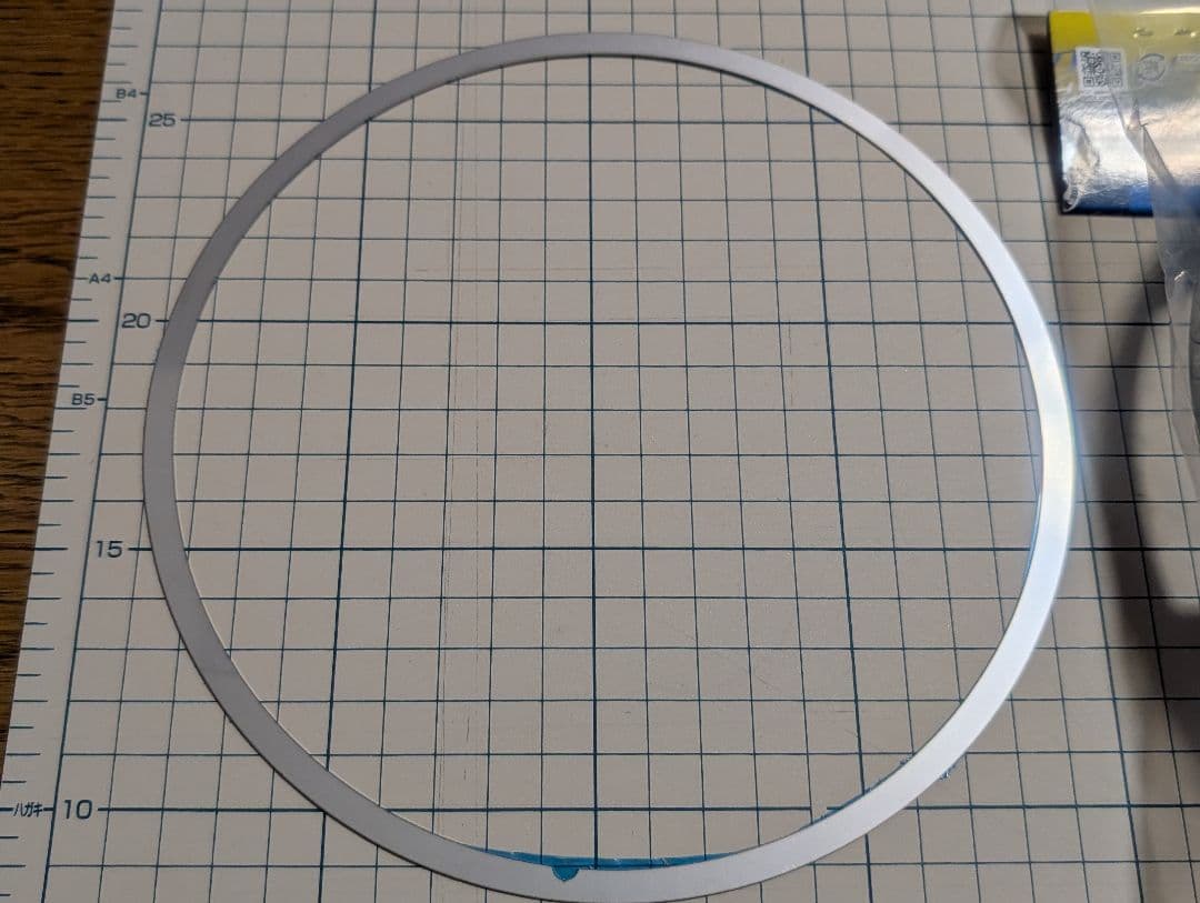 PMCアウターリムとシムそれとレンズ固定用のバネ4本の3点セット