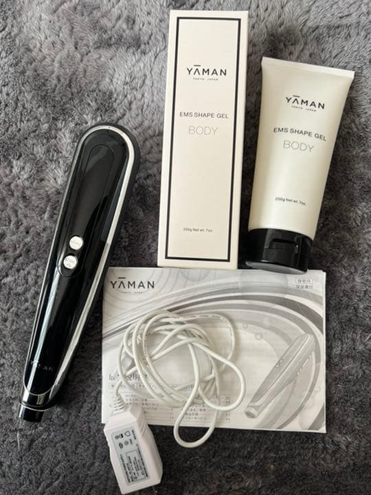 未使用品　ヤーマン　キャビスパ360 ジェル2本付き