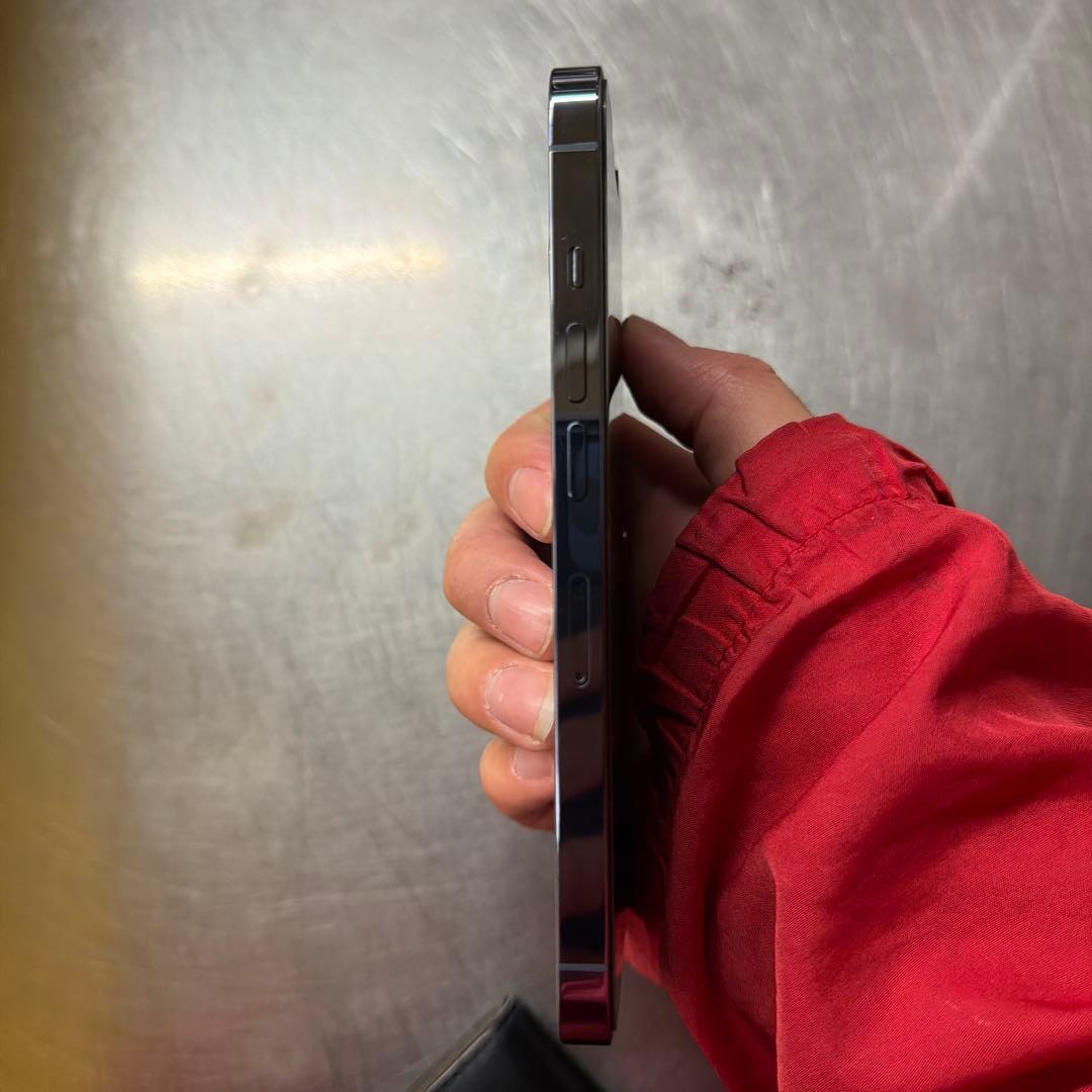 k*☆様 iPhone 13 Pro 256Gブルー 本体バッテリー100%