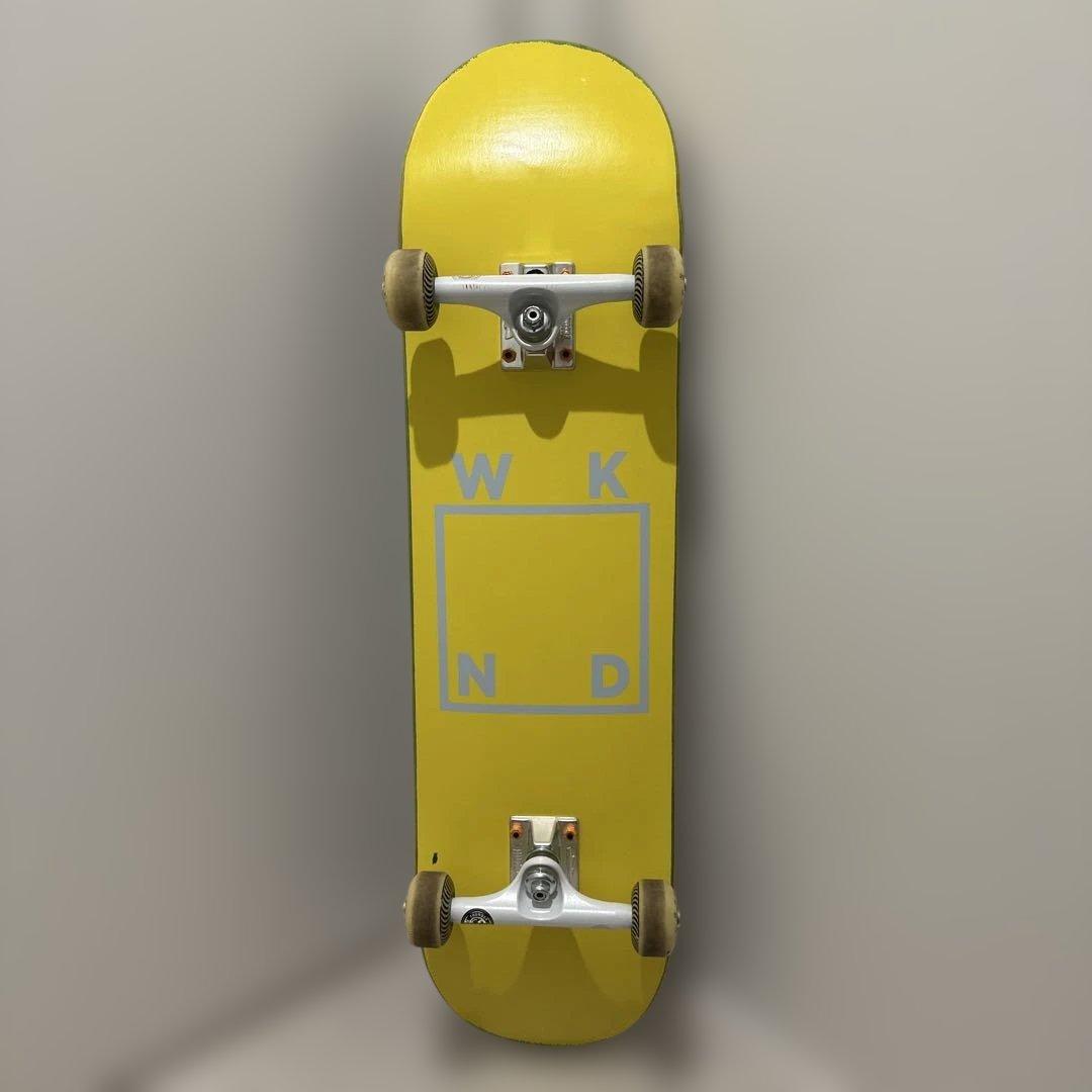 WKND イエロー スケートボード コンプリート デッキ