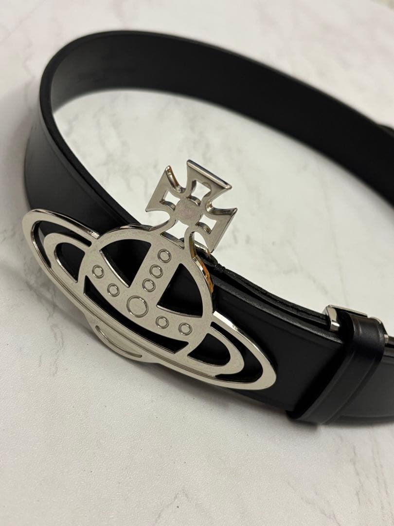 ヴィヴィアン レザーベルト