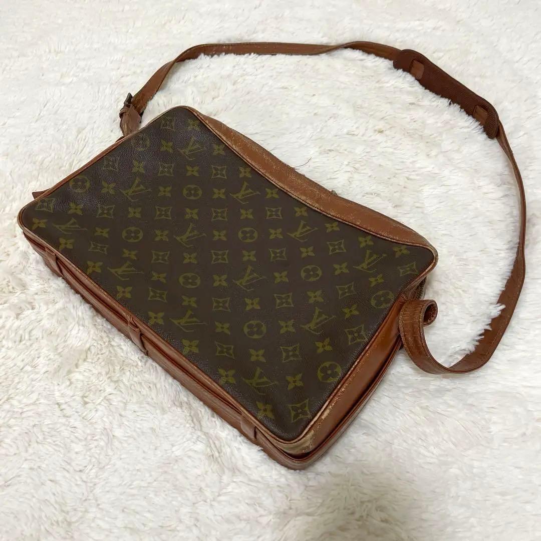 LOUIS VUITTON サックバンドリエール ショルダーバッグ モノグラム