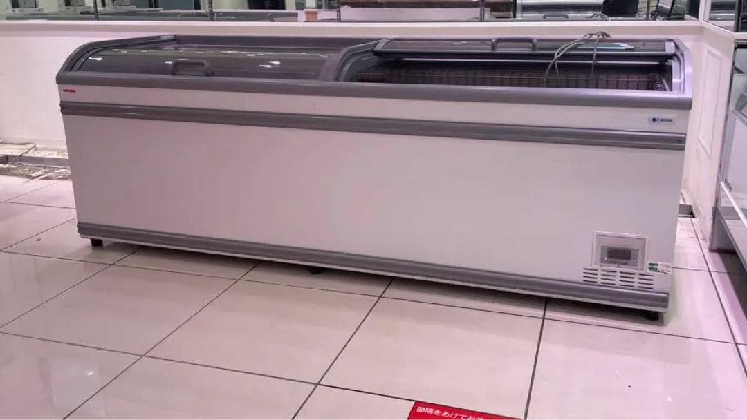 REI-TECH 冷凍ショーケース　W2100mm×D850mm 2020年製