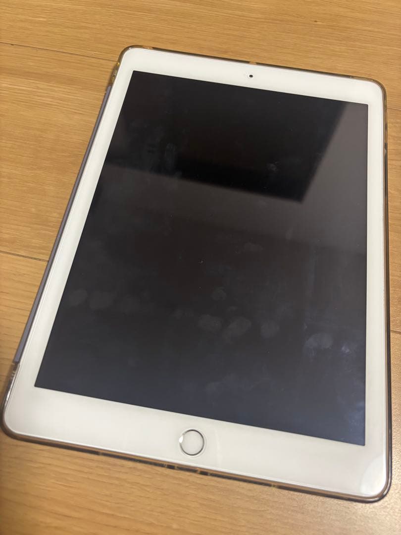 iPad本体 シルバー 第5世代 32GB