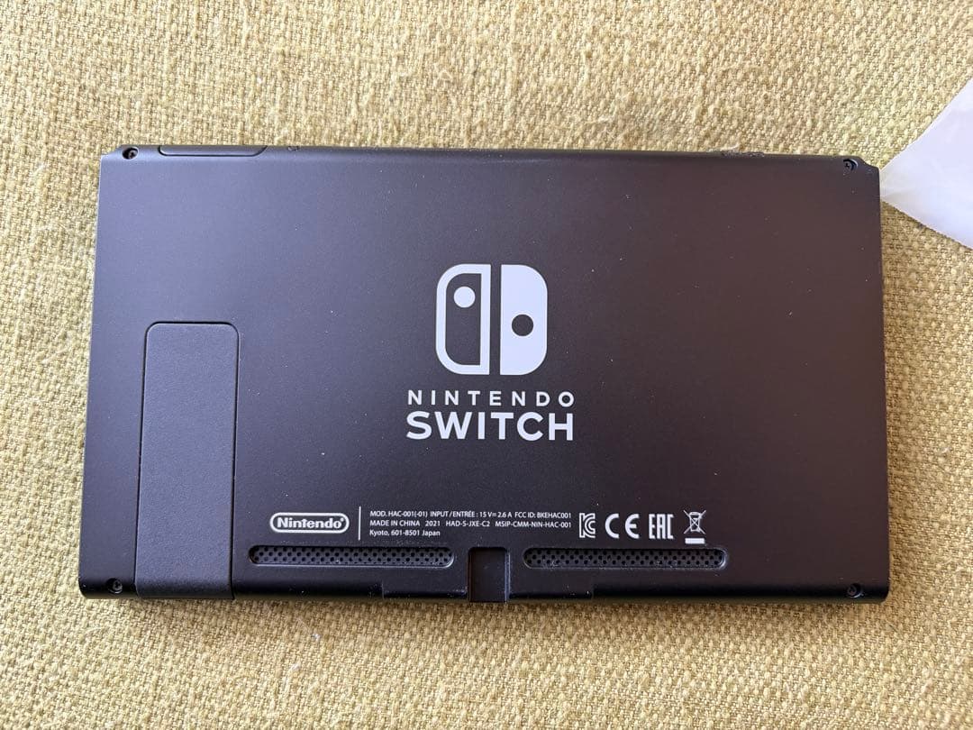 Switch Nintendo Switch 本体 ケース、カバー付き