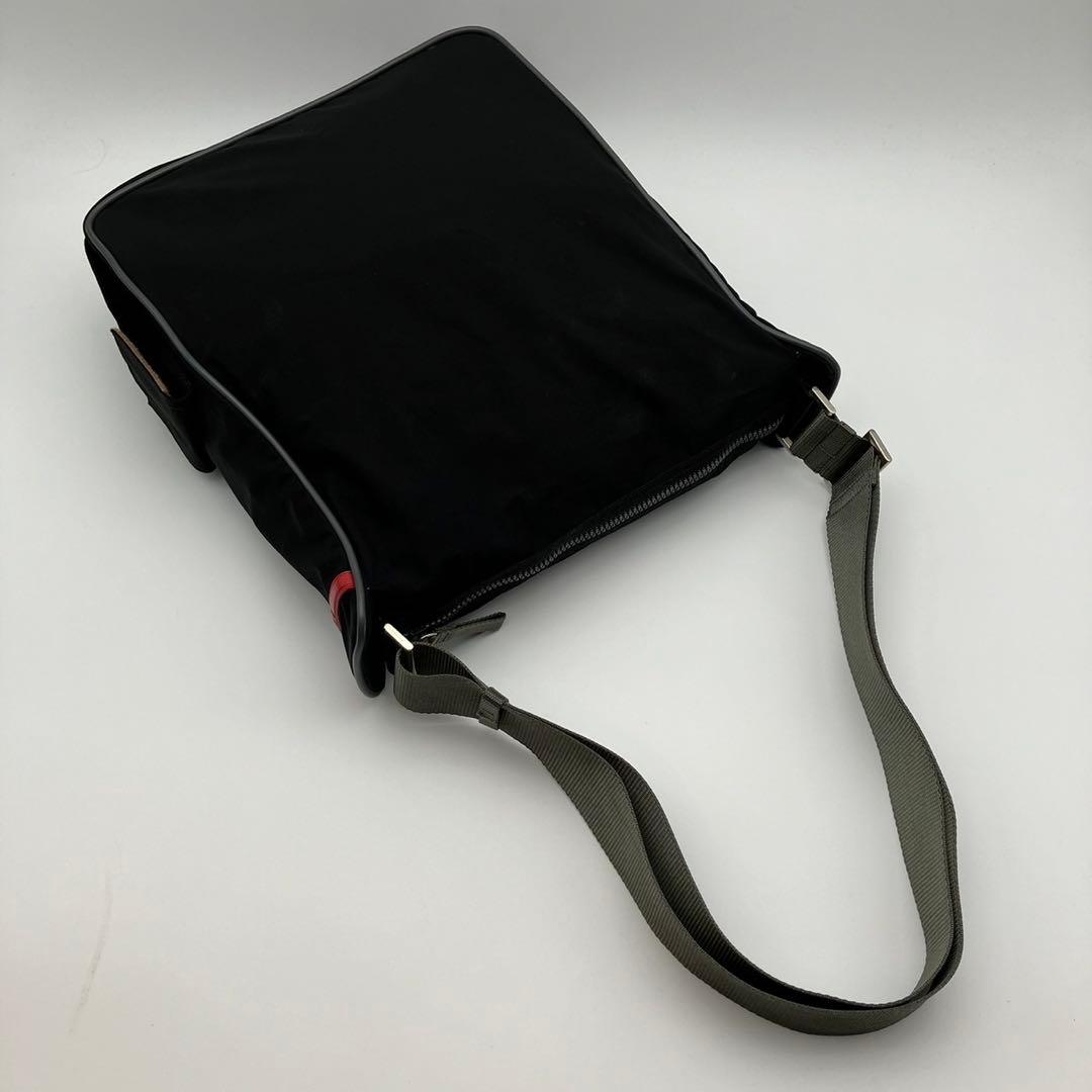 【極美品】プラダ スポーツ ショルダーバッグ メッセンジャーバッグ ナイロン